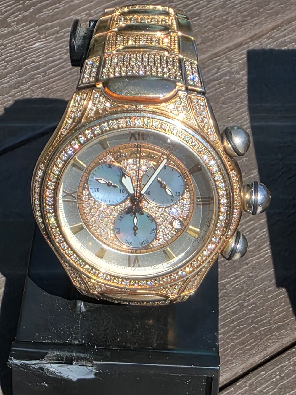 Joe Rodeo VS Diamonds Chronograph Calendar Beautiful Watch  Rose GOLD